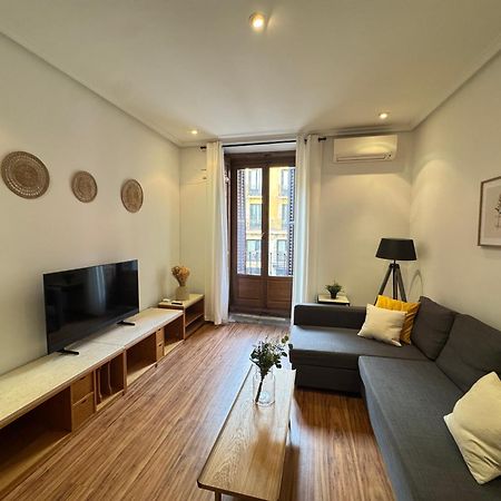 Apartamento A Dos Pasos De La Plaza Mayor Madrid Exterior photo